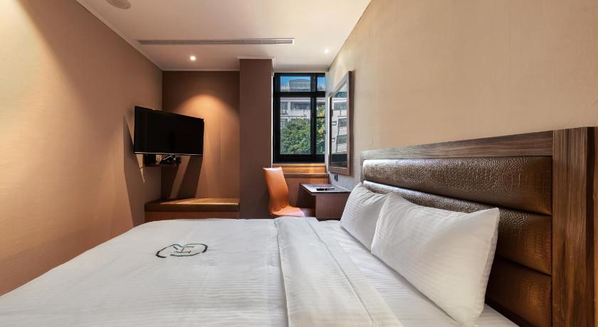 Image of Small Double Room 0