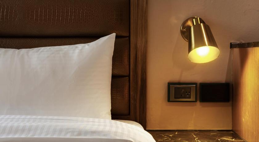 Image of Small Double Room 5