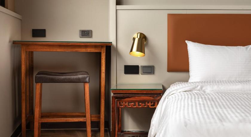 Image of Deluxe Room 5