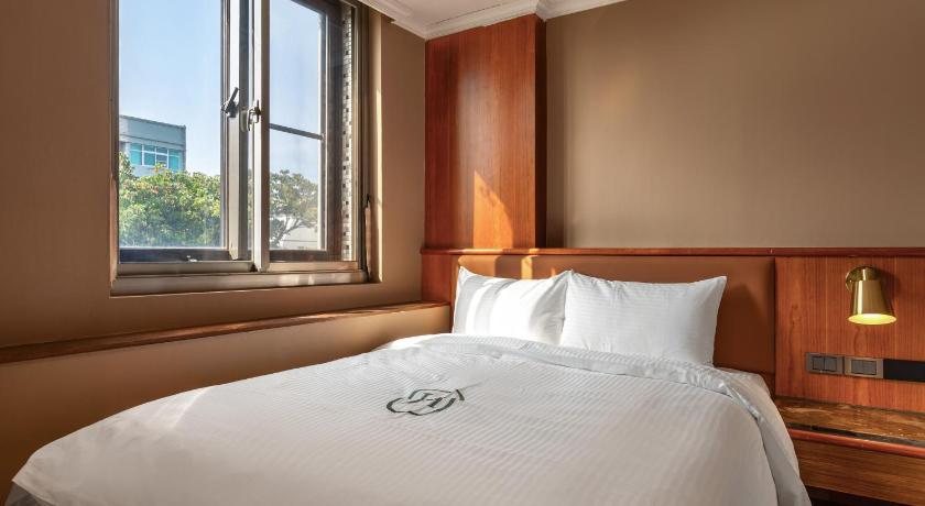 Image of Deluxe Quadruple Room 5