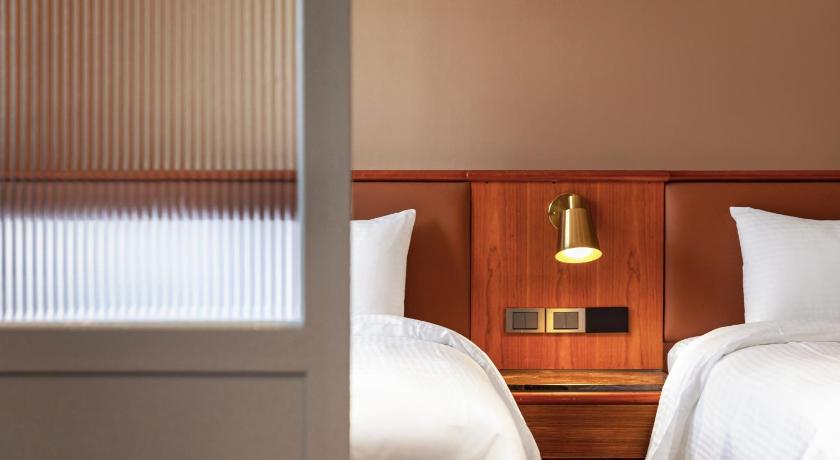 Image of Deluxe Quadruple Room 7