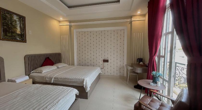 ROYAL HOTEL. – Ho Chi Minh City, LA