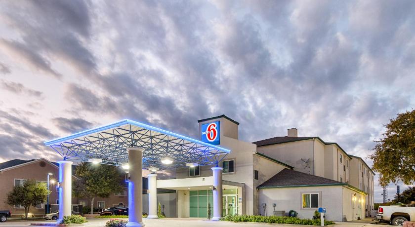 Motel 6-Weatherford, TX