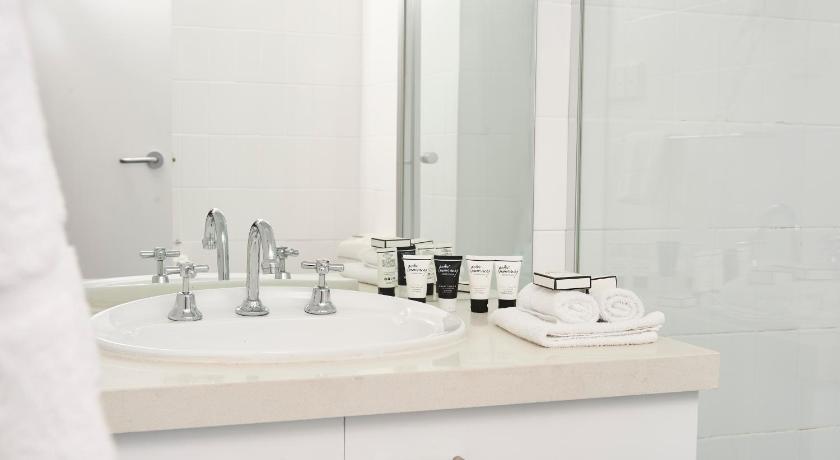 Abom Hotel photo