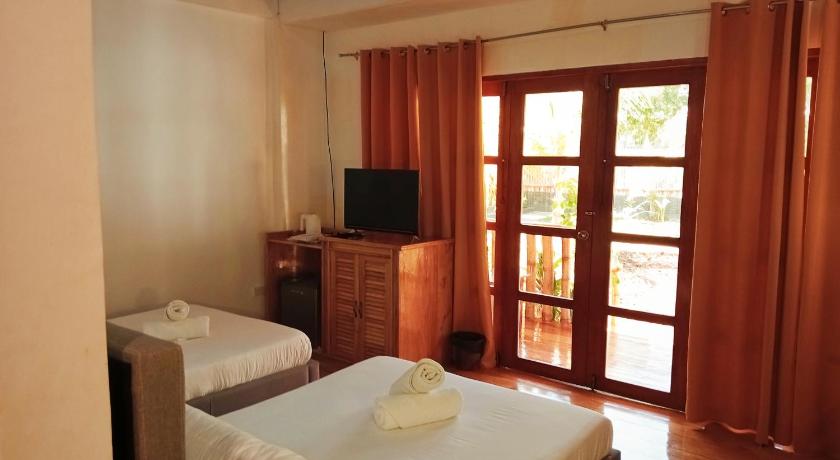 รูปของห้องพักเตียงแฝด พร้อมวิว (Twin Room with View) 0