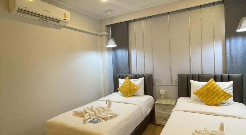 Image of Superior Twin Room 5