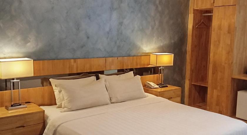 Guesthouse @ Swiss Garden Residences - main image