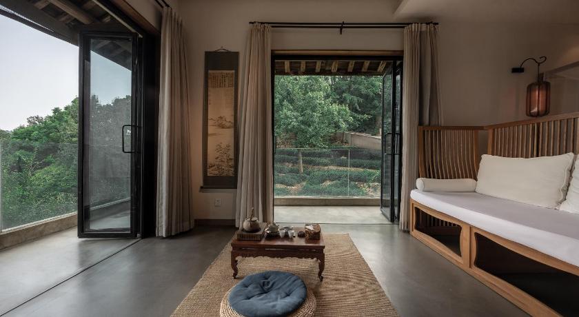 Hangzhou 杭州喜在山舍 Guesthouse suite