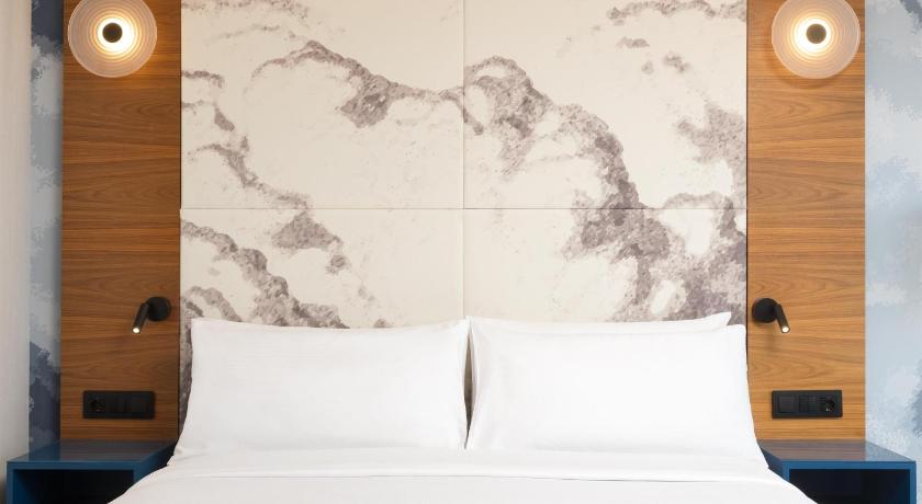 Фото: Номер с кроватью размера «king-size» (King Guest Room) 4
