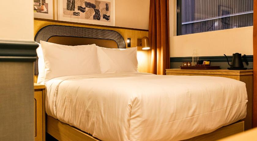 Image of 2 Double Beds 7