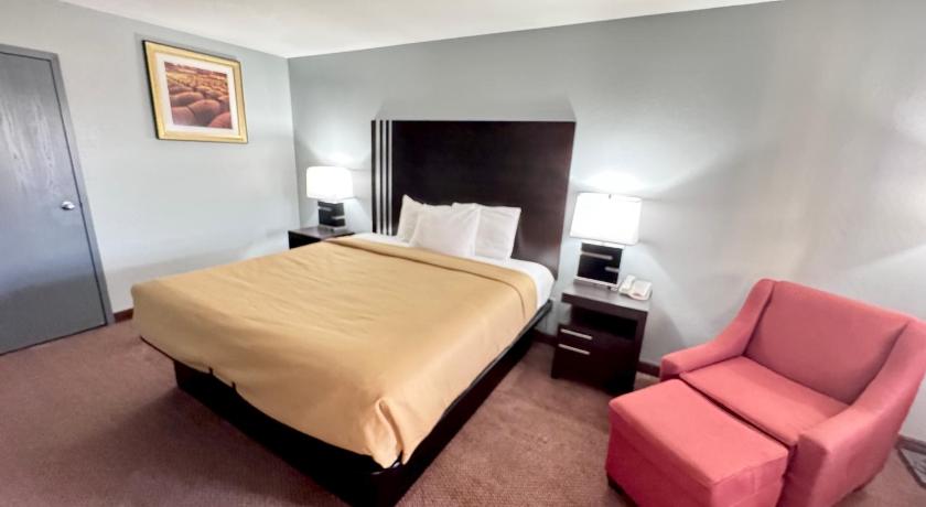 오웬스빌 Owensville Inn 숙소 외관