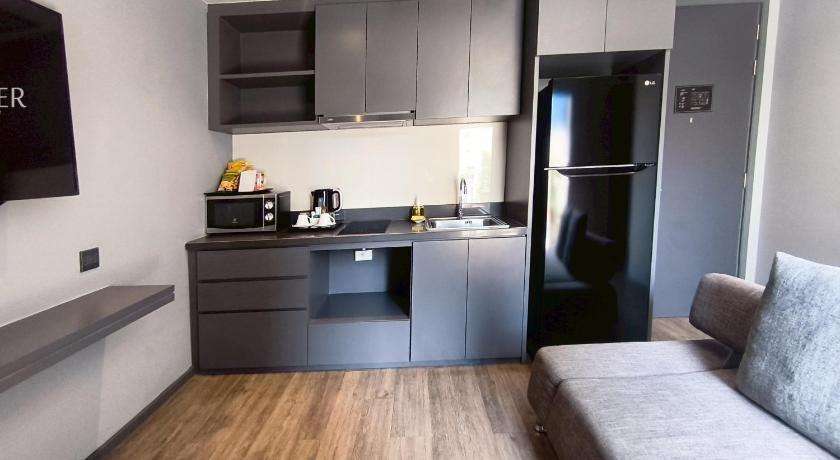 รูปของห้องเตียงคิงไซส์พร้อมระเบียง (King Room with Balcony) 4