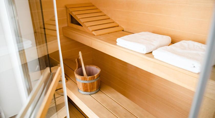 Image of King Room with Sauna 12