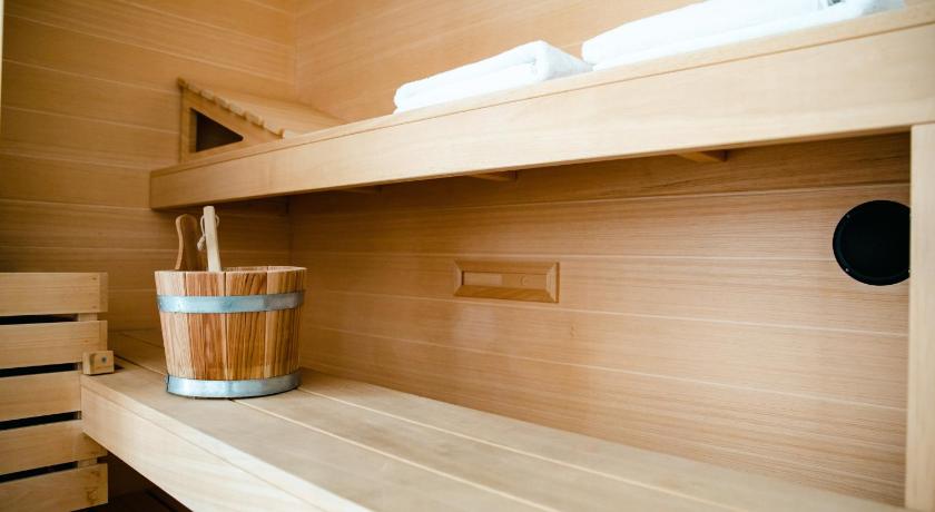 Image of King Room with Sauna 10