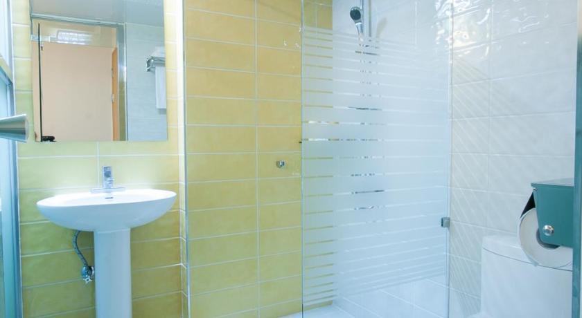 Image of Double Room 2