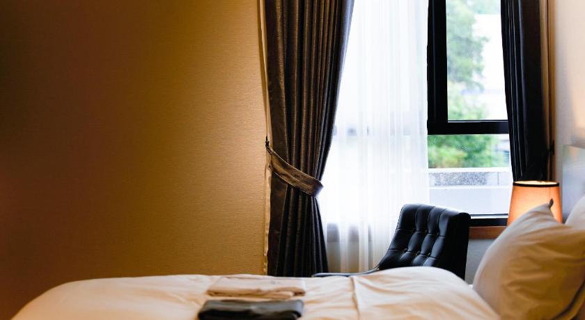 Image of Premium Corner Suite Room 16