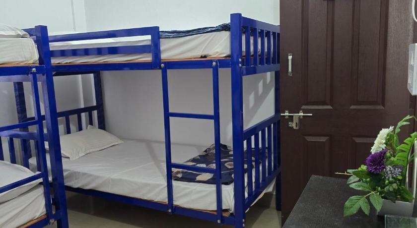 Brighton Hostel Stay - image 37