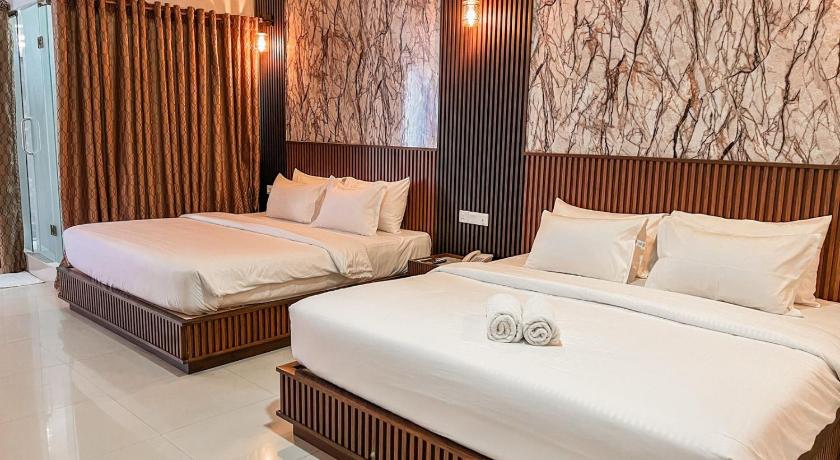 Deluxe Family Room with Balcony - River View (Deluxe Family Room with Balcony - River View) 이미지 0