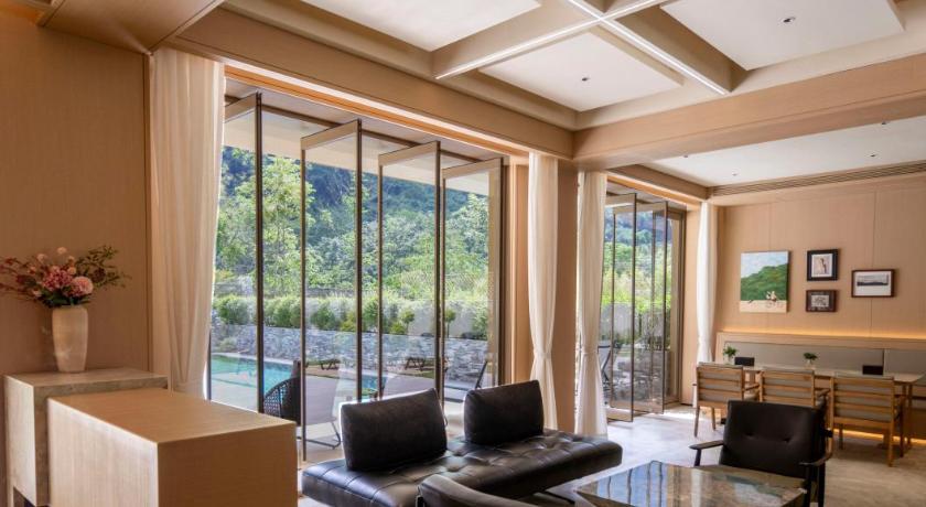 양숴 / 양삭 Yangshuo Xishan Resort 호텔 전망