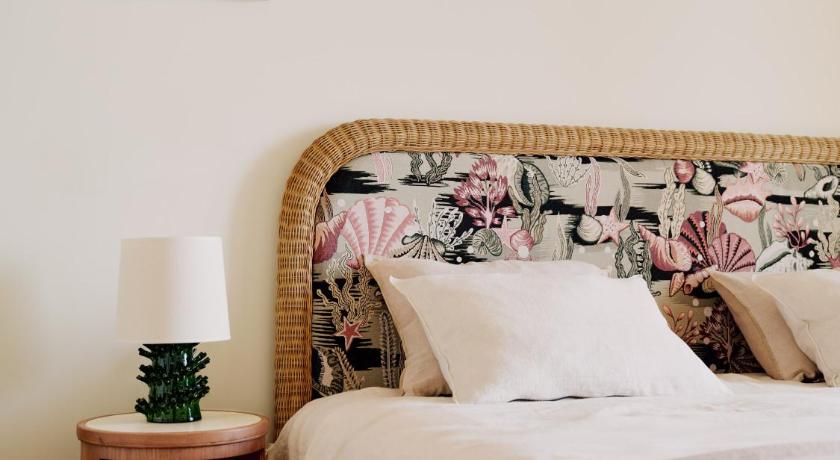 Immagine di Superior Double Room with garden view or courtyard view 1