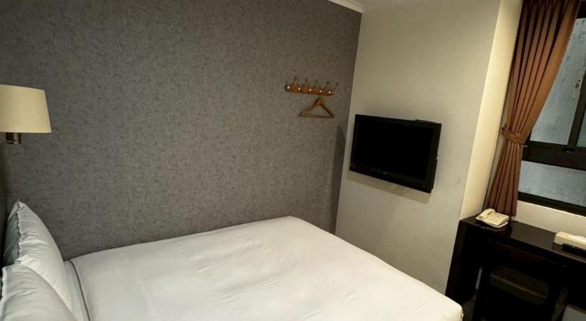 Garden Hotel - image 30
