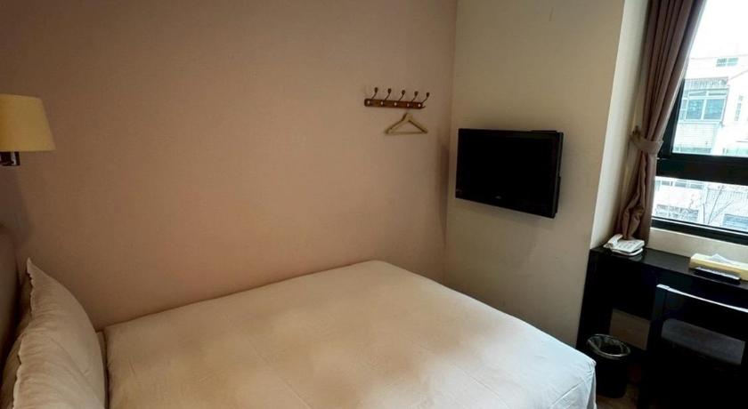Garden Hotel - image 32