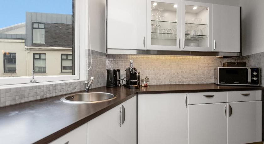 Image of Apartment with Balcony 10