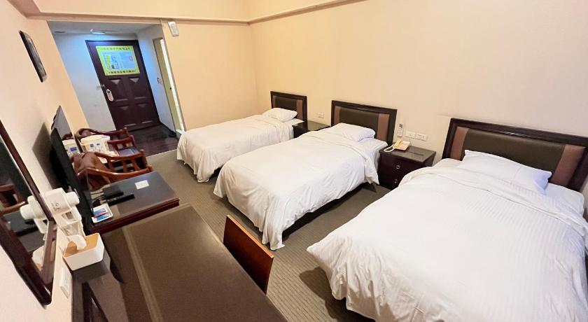 Sin Fu Business Hotel - image 49