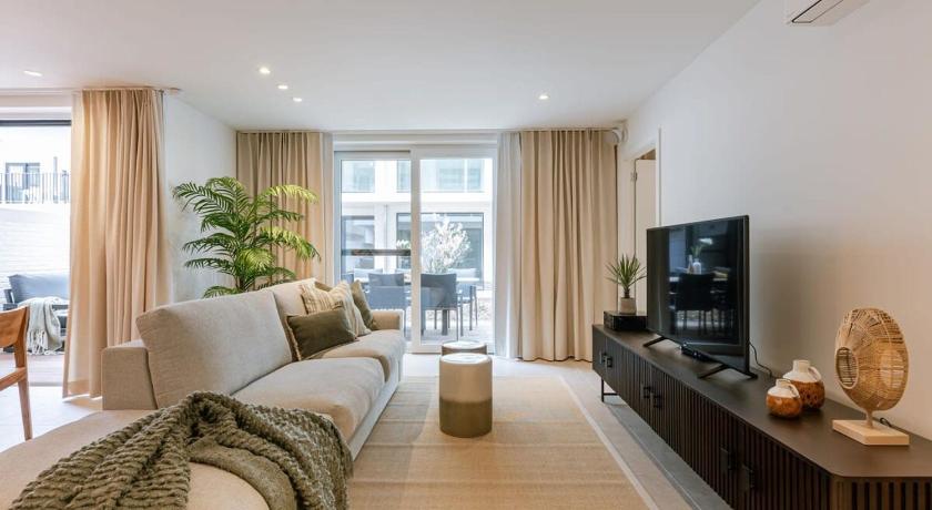 Casiola - Cozy ground-floor apartment with spacious terrace