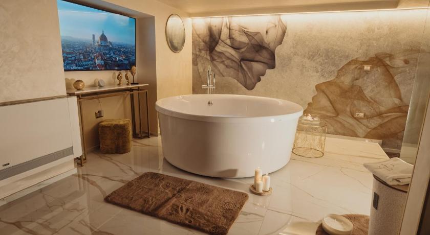 Golden Suite