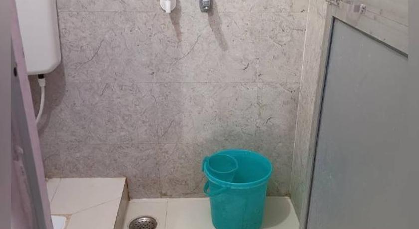 Sri Hotel Ganga - image 15