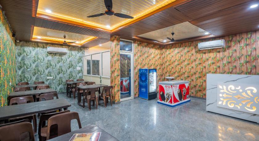 Hotel Zane Aura - image 12