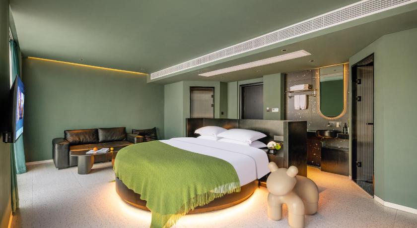 阳朔 Yangshuo B&G Hotel-Exclusive location,Roof Top Viewing Terrace,Seasonal swimming pool,Free Self-Serv 酒店 泳池