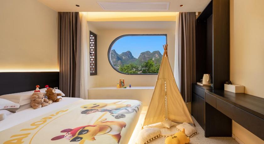 阳朔 Yangshuo B&G Hotel-Exclusive location,Roof Top Viewing Terrace,Seasonal swimming pool,Free Self-Serv 酒店 套房