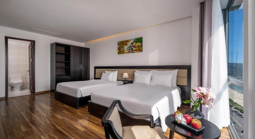 Image of Triple Deluxe Sea View 5