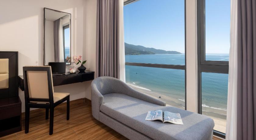 Image of Apartment with Sea View 1