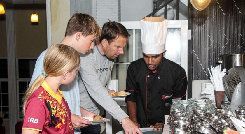 Hill Cool Restaurant - image 22