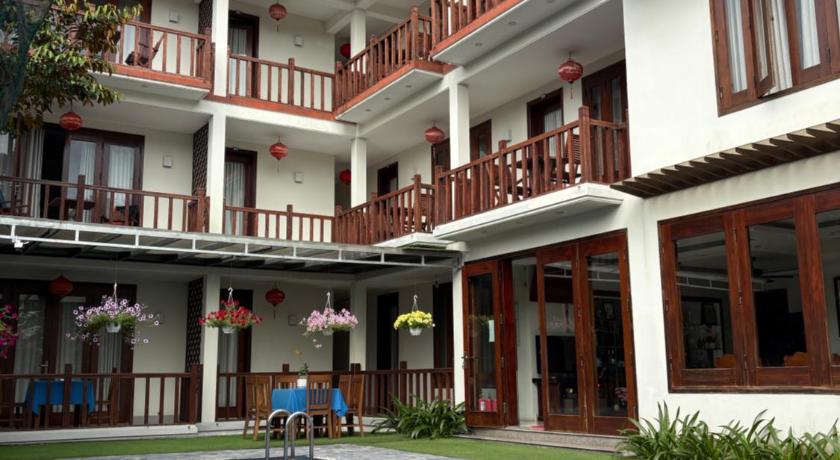 Village Moon Villa - image 12