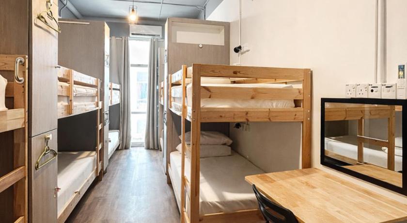 Immagine di Posto Letto in Dormitorio Misto con 10 Letti (Bed in 10 Bed Mixed Dormitory) 4