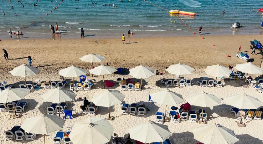 Porto Sokhna Pyramids Sea View