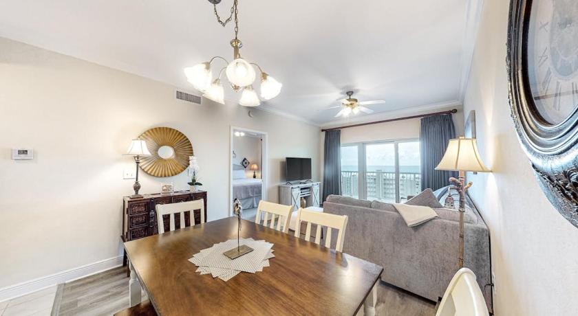 Image of Apartment with Terrace 14