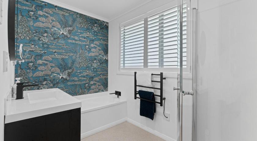 Image of Apartment with Mountain View (253 Highgate) 14