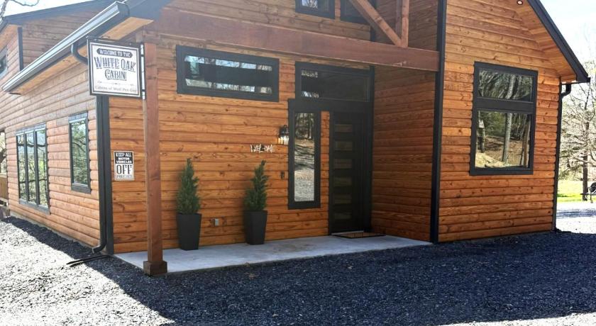 The White Oak Cabin at Cabins of Wolf Pen Gap
