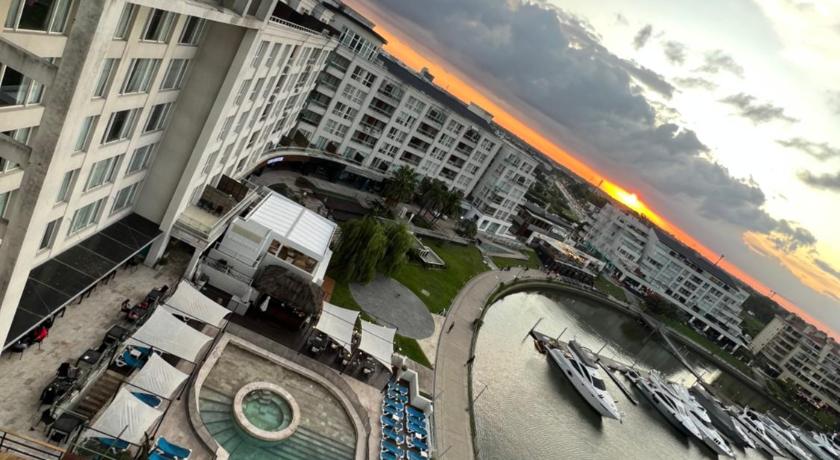CONDOMINIOS DE BAHIA GRANDE NORDELTA tigre