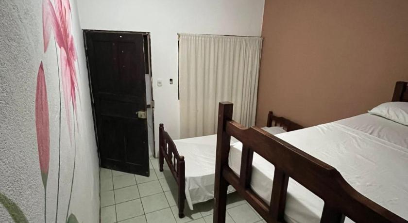 Image of Twin Room 2
