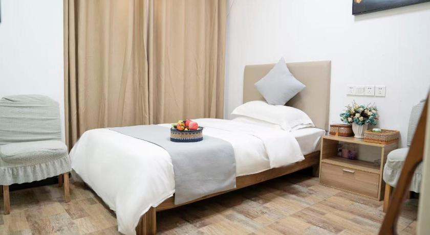 Zhangjiajie 张家界天门山夏茉客栈Zhangjiajie Xiamo Inn Tianmen Mounain Hotel lobby