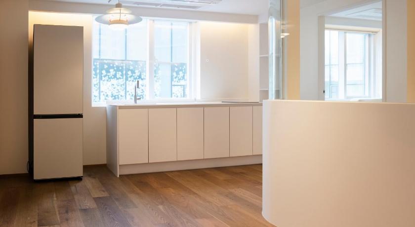 Image of Deluxe Suite 1