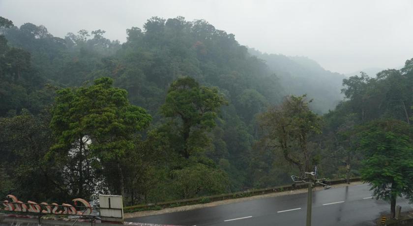 Grand Munnar Rooms - image 32