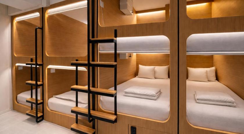 Image of 8-Bed Mixed Dormitory Room 0