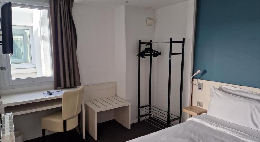 Image of Triple Room with One Double Bed and One Single Bed 1